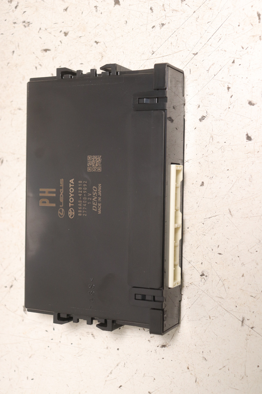 Styreenhet klima/aircondition til Toyota RAV4 2019-->> (Type V)  (TOYOTA|886A042010|)