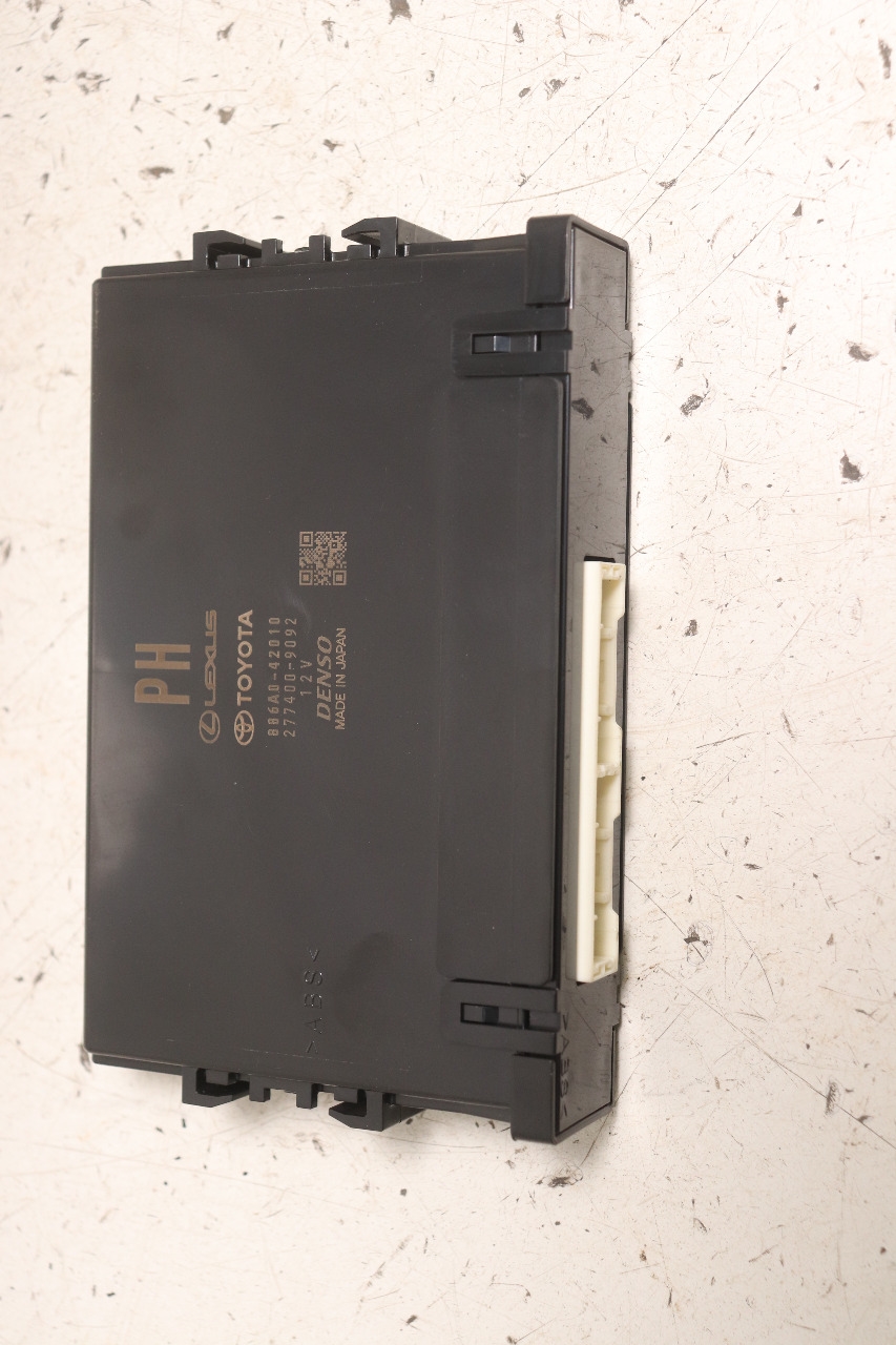 Styreenhet klima/aircondition til Toyota RAV4 2019-->> (Type V)  (TOYOTA|886A042010|)