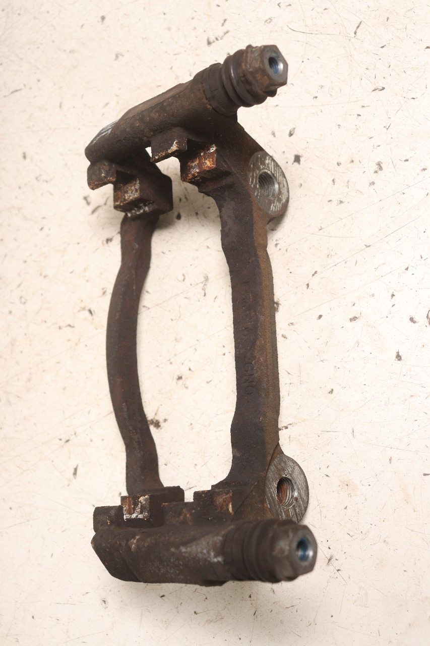 Bremsecaliper brakett til VW Caddy, 2015-2020 (Type III, Fase 3) (VOLKSWAGEN|5Q0 615 126 D)