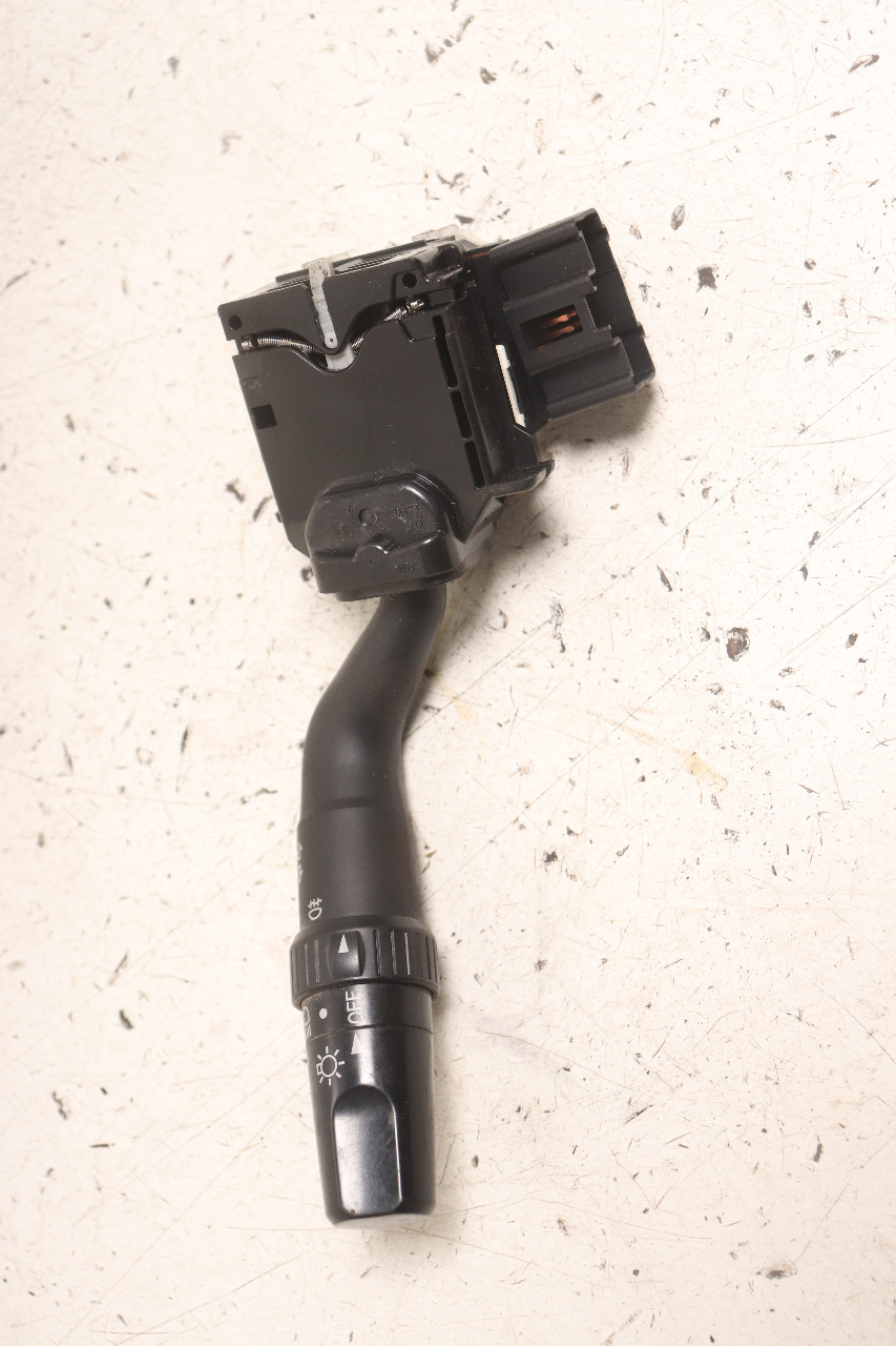 Bryter blink til Mazda BT-50 2007-2013 (MAZDA|UR81-66-122|)