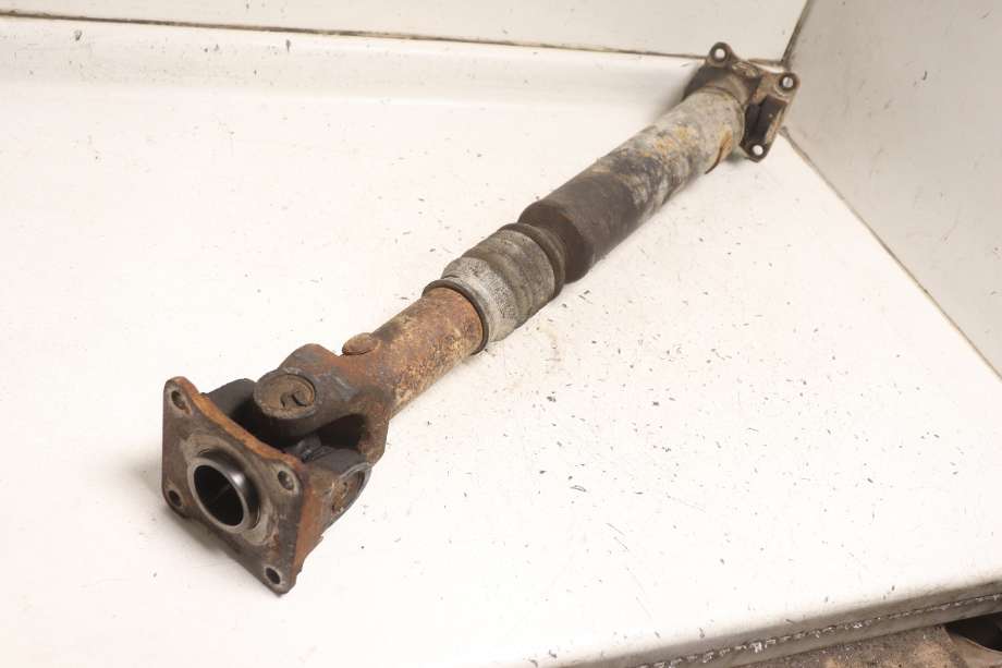 Mellomaksel fremre til Mazda BT-50 2007-2013  (MAZDA|SA6725100B|)