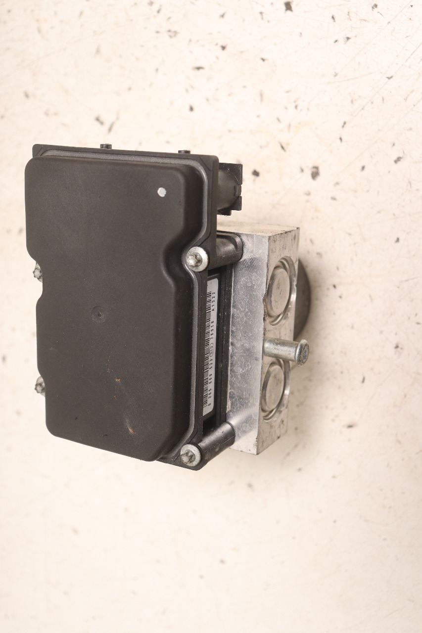 ABS sentral til Mazda BT-50 2007-2013 (MAZDA|UV6C-43-7A0|)