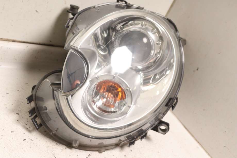 Frontlykt venstre halogen til Mini One/Cooper 2007-2014 (R55-57) (R55-57) (MINI|63 12 7 269 983|)