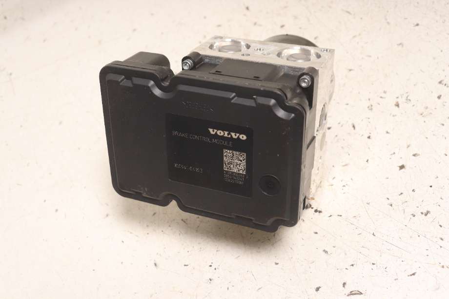 ABS sentral til Volvo V40 2012-2019  (VOLVO|31400645|)