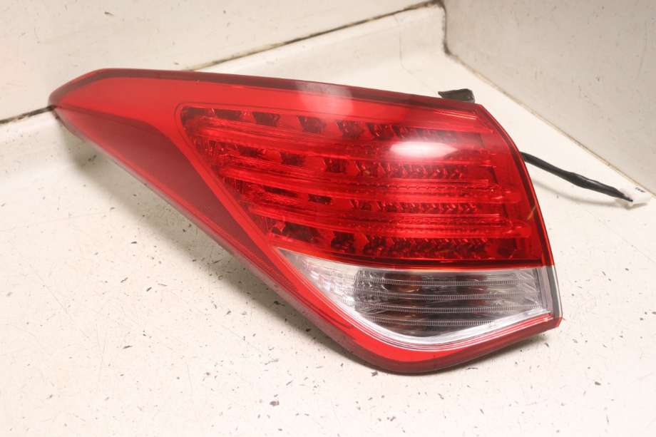 Baklykt venstre til Hyundai i40 2012-2017  (HYUNDAI|92401 3Z300|)