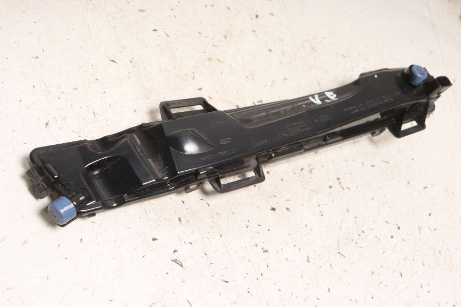 Tåkelykt venstre foran til Ford S-Max 2010-2015 (Type I, Fase 2)  (FORD|1800577|)