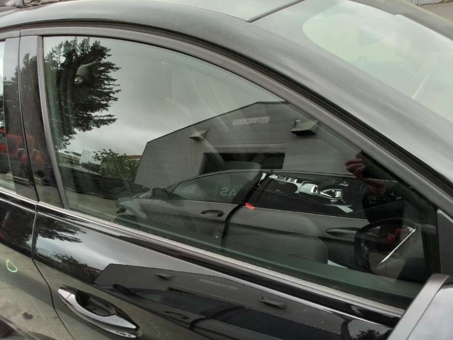 Siderute høyre foran til Peugeot 208 2019-->> (Type II) (PEUGEOT|98 371 671 80|)