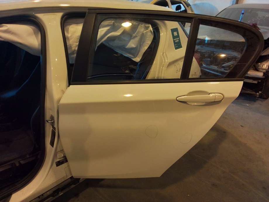 Dør venstre bak til BMW 1-Serie, 2011-2015 (Fase 1) (F20/F21) (F20/F21) (BMW|41 52 5 A2A 397)