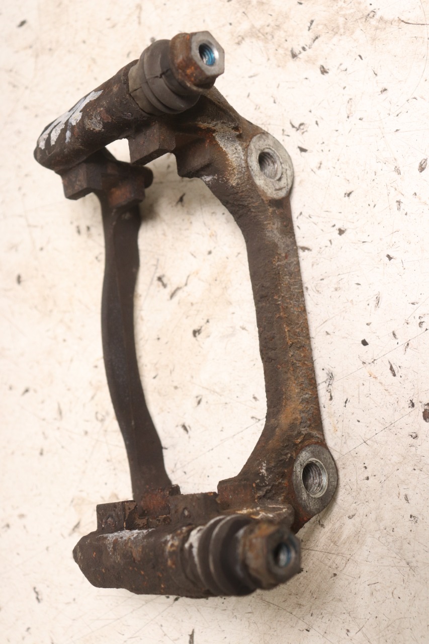 Bremsecaliper brakett til Mini One/Cooper 2007-2014 (R55-57) (R55-57) (MINI|34 11 6 776 921|)