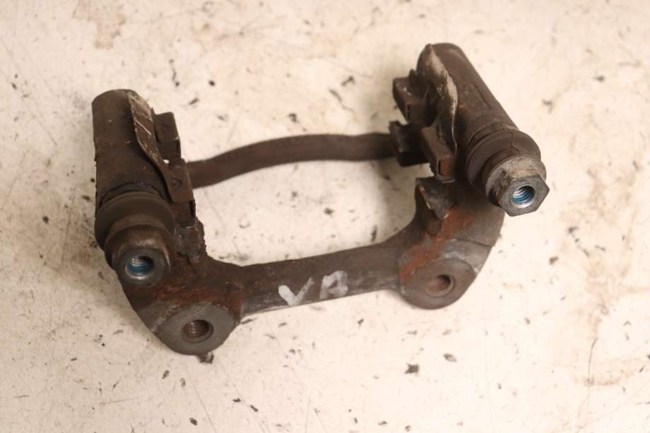 Bremsecaliper brakett til Mini One/Cooper 2007-2014 (R55-57) (R55-57) (MINI|34 21 6 776 927|)