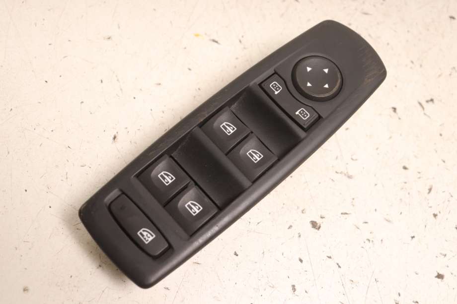 Bryter ruteheis til Renault Megane 2009-2016 Type III (RENAULT|809610007R|)
