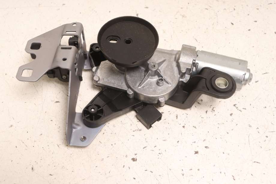 Viskermotor bakrute til BMW 5-Serie 2010-2017 (F10/F11) (F10/F11) (BMW|67 63 7 311 415|)