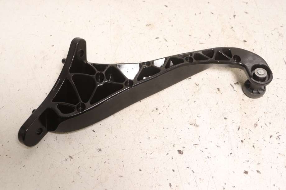 Hengsler til Peugeot Partner 2015-2019 (Type II, Fase 2) (PEUGEOT|9033 AY|)