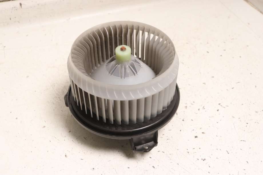 Varmeapparat motor til Toyota Avensis 2015-2019 (Type III, Fase 2)  (TOYOTA|8710302150|)