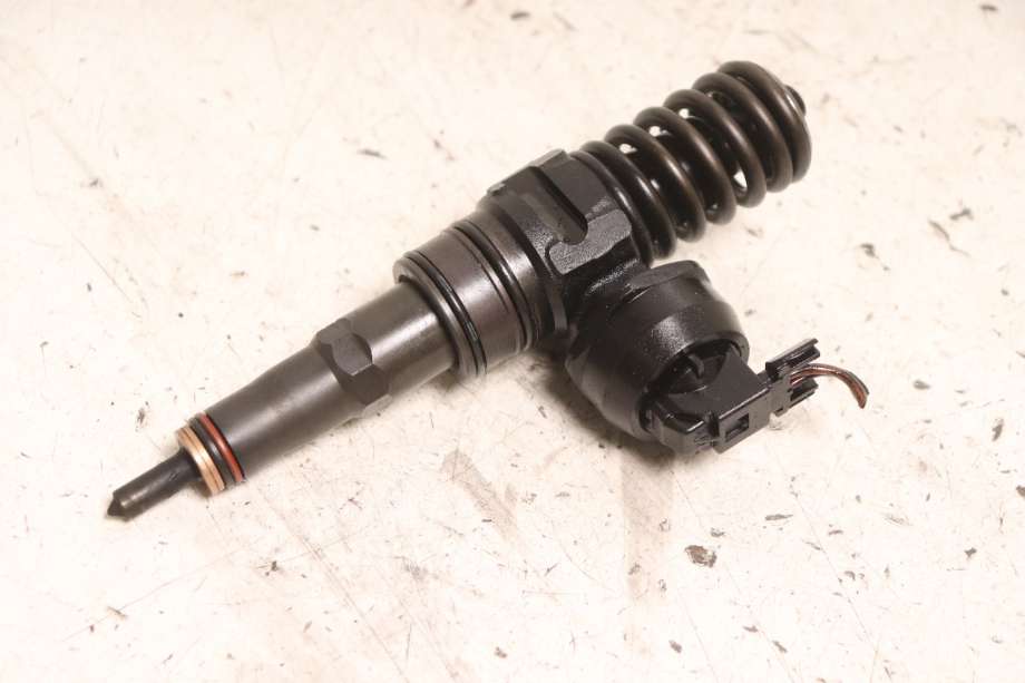 Dyse innsprøyting diesel til VW Touran 2007-2010 (Type I, Fase 2) (VOLKSWAGEN|038 130 073 BN|)