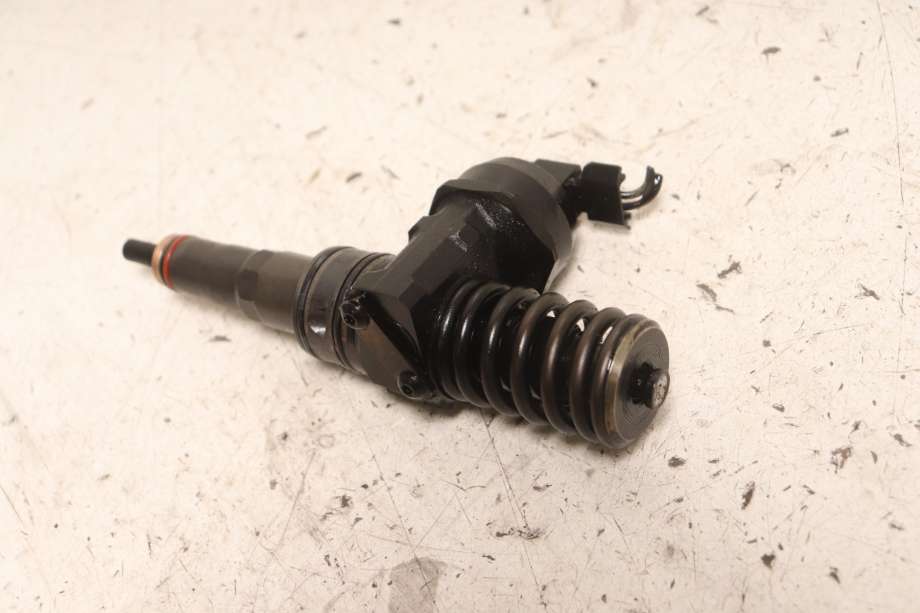 Dyse innsprøyting diesel til VW Touran 2007-2010 (Type I, Fase 2)  (VOLKSWAGEN|038 130 073 BN|)
