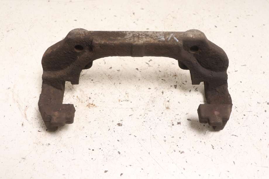 Bremsecaliper brakett til BMW 5-Serie, 2010-2017 (F10/F11) (F10/F11) (BMW|34 11 6 786 820)