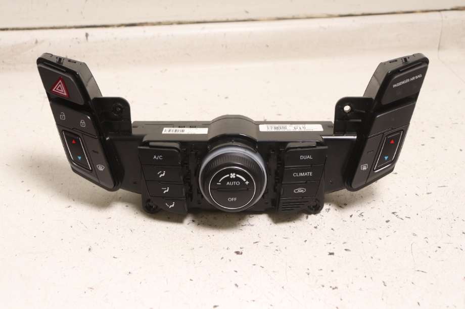 Varmeapparat betjening til Hyundai i40 2012-2017 (HYUNDAI|97250 3Z660PD5|)