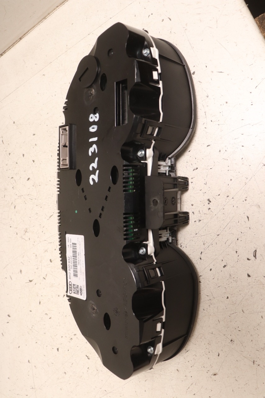 Instrumentpanel til Audi A4 2007-2014 (Type IV) (B8) (B8) (AUDI|8K0 920 932|)