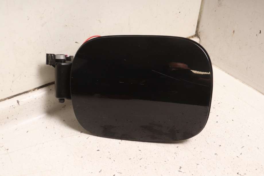 Batterilader inntak/luke til Mercedes GLE, 2019-->> (W167) (W167) (MERCEDES|A 167 757 14 00)