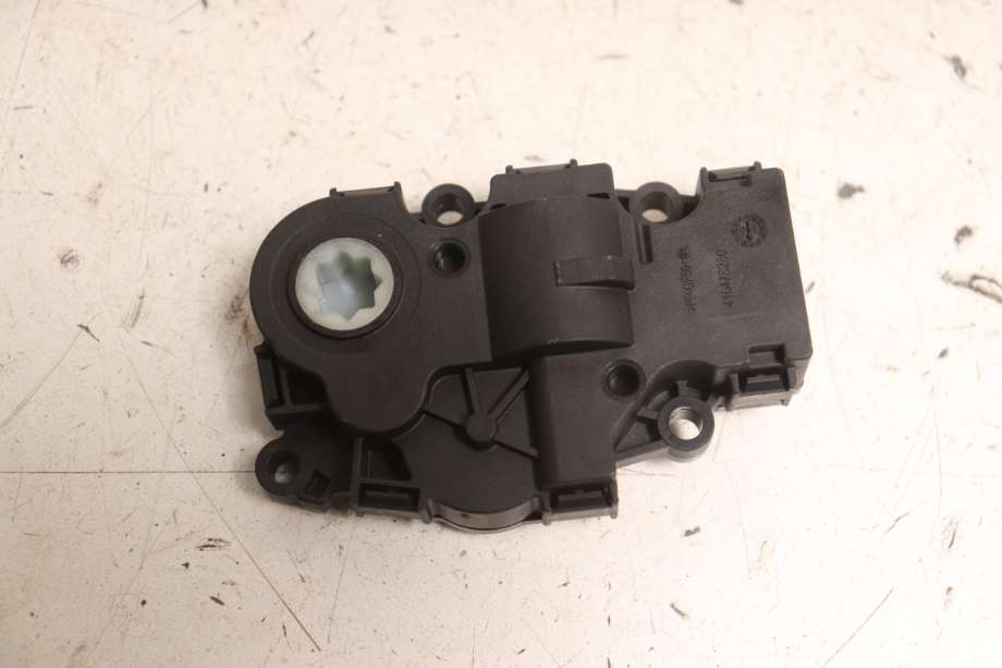 Diverse deler til Volvo XC90 2015-2025 (Type II)  (VOLVO|31407766|)