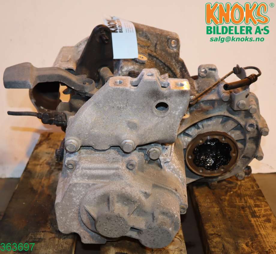 Girkasse manuell 6-trinn til VW Touran 2010-2015 (Type I, Fase 3)  (VOLKSWAGEN|02S 300 047 A|)