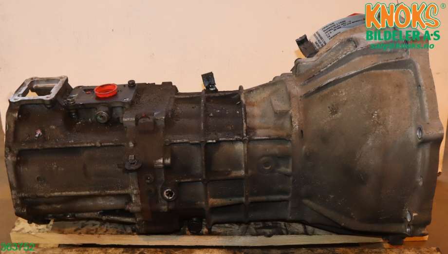Girkasse manuell til Toyota Hilux 2006-2011  (TOYOTA|3303071040|330300K260|)