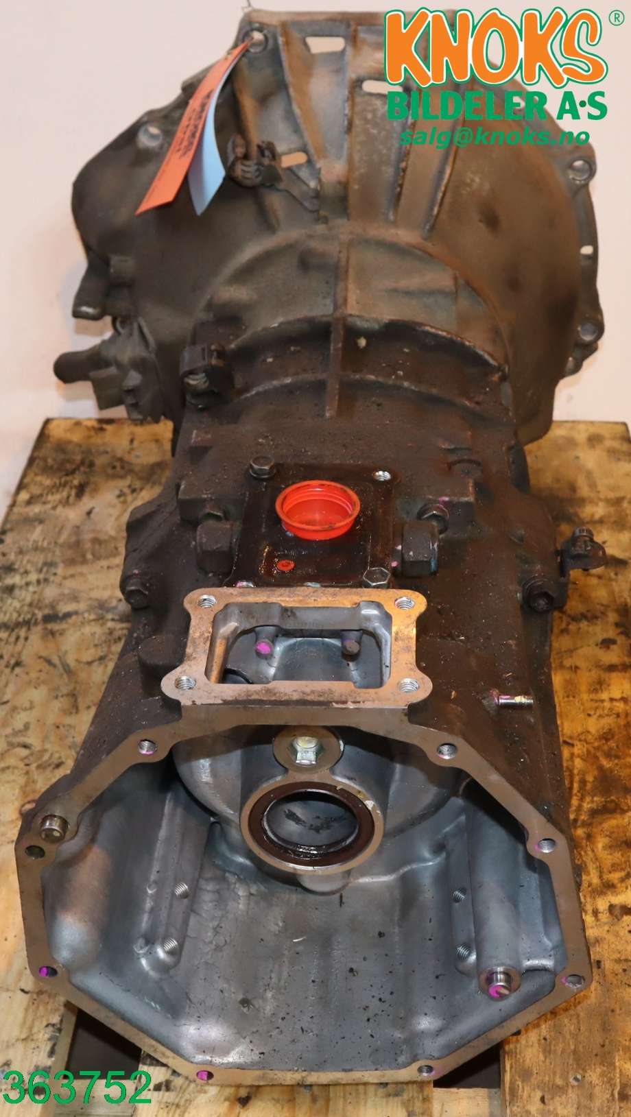 Girkasse manuell til Toyota Hilux 2006-2011  (TOYOTA|3303071040|330300K260|)