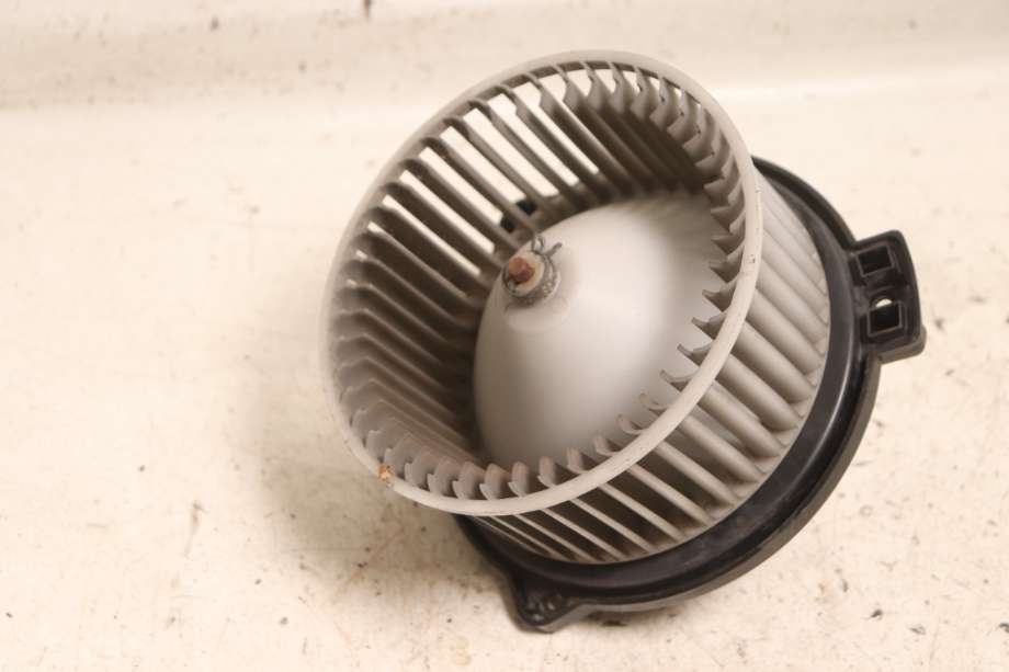 Varmeapparat motor til Toyota MR2 2000-2005 (TOYOTA|8710317040|)