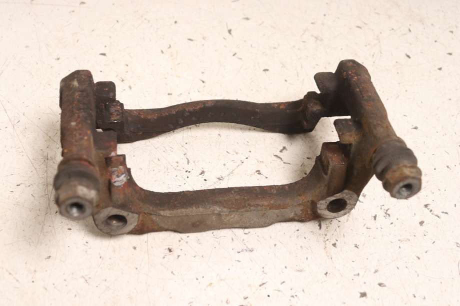Bremsecaliper brakett til Mercedes CLA, 2013-2019 (C117) (C117) (MERCEDES|A 000 421 59 06)