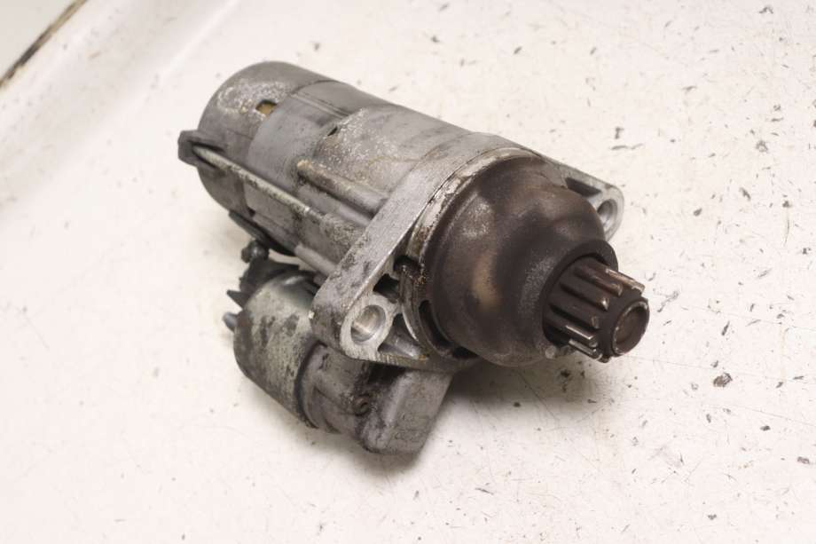 Starter diesel til VW Touran 2010-2015 (Type I, Fase 3)  (VOLKSWAGEN|0AM 911 023 L|)