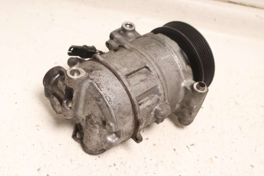 Aircondition kompressor til BMW 1-Serie 2011-2015 (Fase 1) (F20/F21) (F20/F21) (BMW|64 52 9 222 308|)