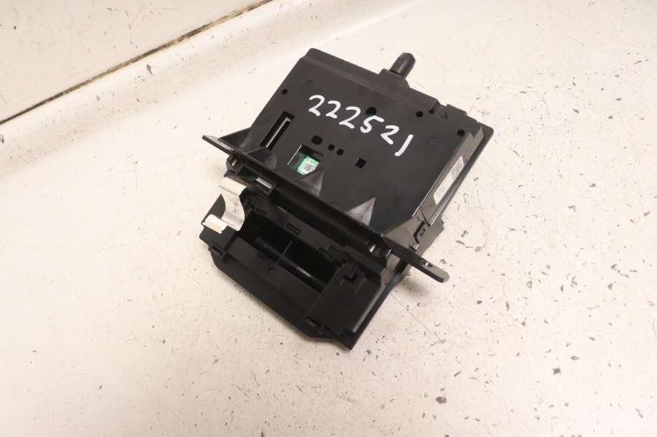 Instrumentpanel til Mazda 3 2013-2016 (Type III, Fase 1)  (MAZDA|BHR15544XA|)