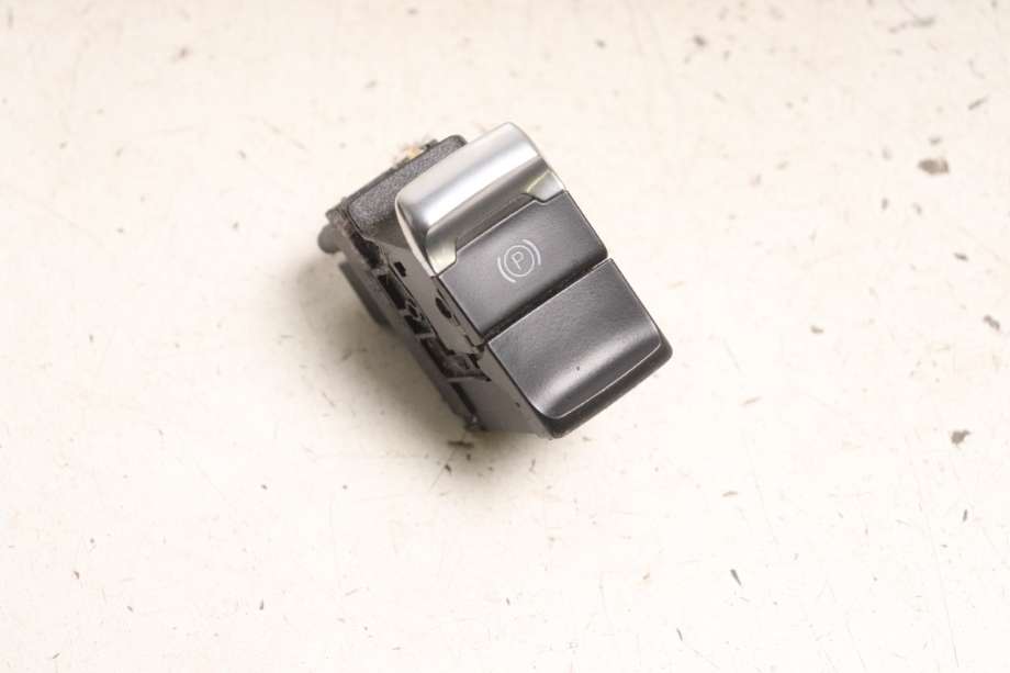 Bryter elektrisk håndbrekk/parkbrems til Audi A4 2007-2014 (Type IV) (B8) (B8) (AUDI|8K1 927 225 E|)