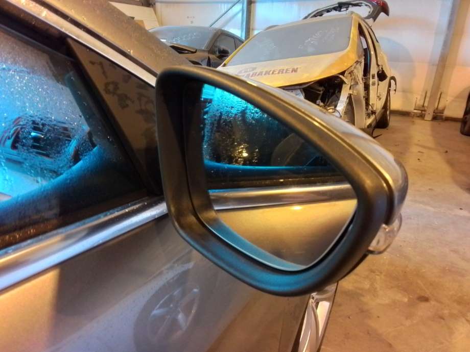 Speil høyre til VW CC 2008-2012 (PASSAT CC) (PASSAT CC) (VOLKSWAGEN|3C8 857 508 AT|)