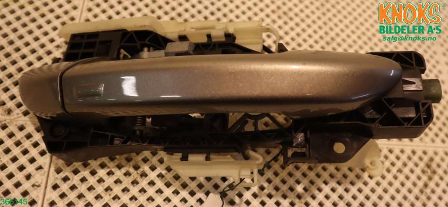 Dørhåndtak utv høyre bak til VW CC 2008-2012 (PASSAT CC) (PASSAT CC) (VOLKSWAGEN|3C0 839 206 D|3C8 839 886|)