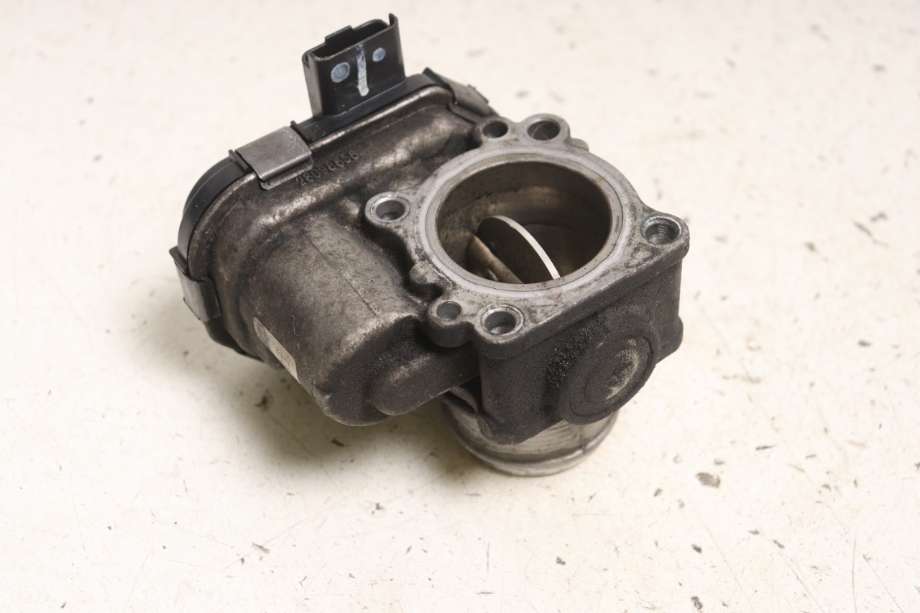 Spjeldhus til Volvo V40 2012-2019  (VOLVO|31338109|)
