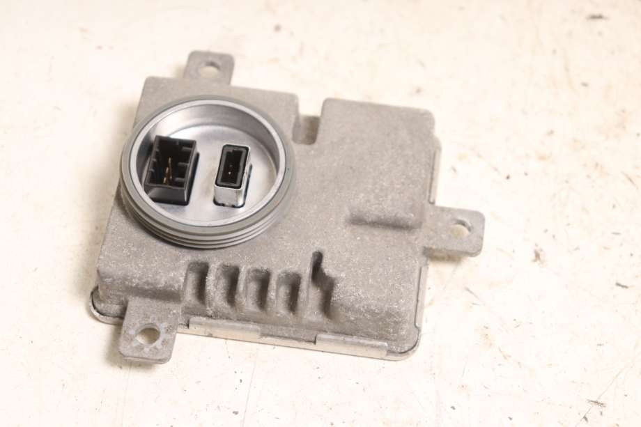 Styreenhet xenon/ballast til Audi A1, 2010-2014 (Type I, Fase 1)  (AUDI|8K0 941 597 E)