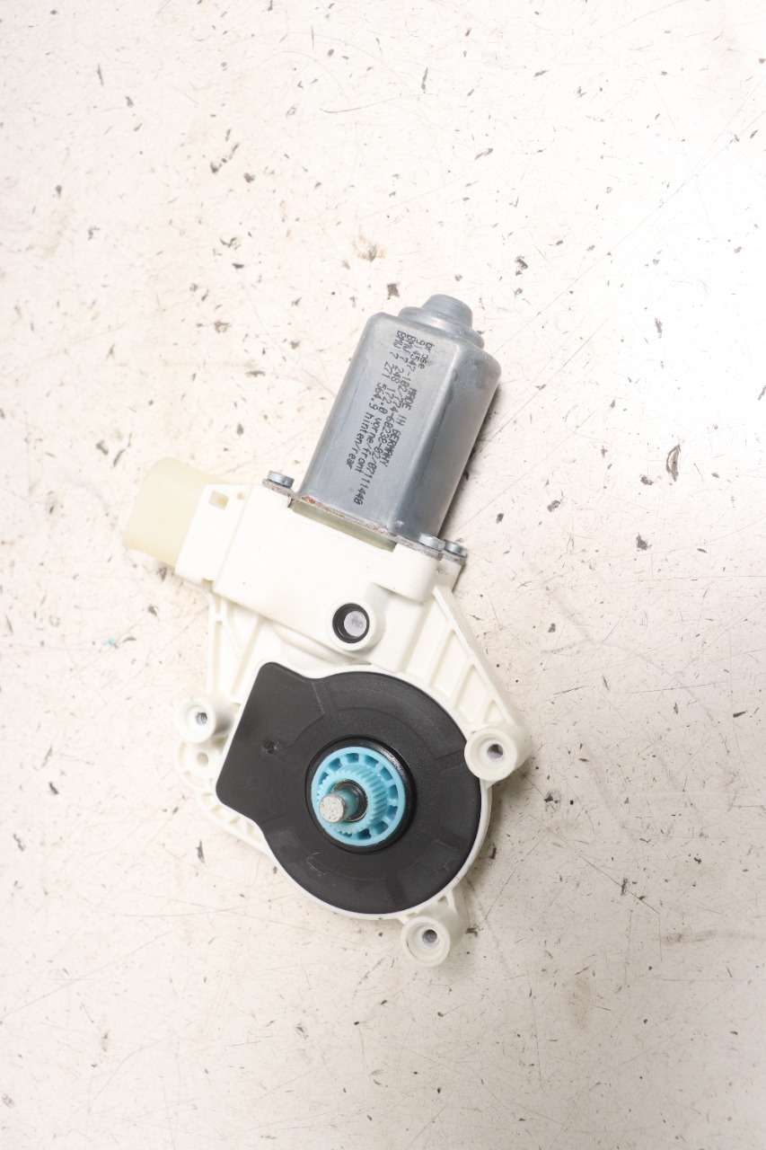 Ruteheis høyre til BMW 5-Serie 2010-2017 (F10/F11) (F10/F11) (BMW|51 33 7 271 564|)