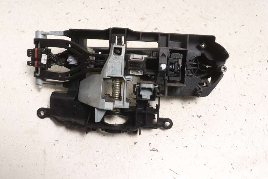 Dørhåndtak utv høyre til BMW 5-Serie 2010-2017 (F10/F11) (F10/F11) (BMW|51 21 7 231 934|51 21 7 187 228|)
