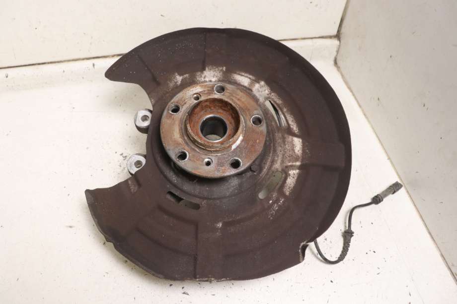 Hjulspindel høyre bak til BMW 5-Serie, 2010-2017 (F10/F11) (F10/F11) (BMW|33 32 2 284 142)