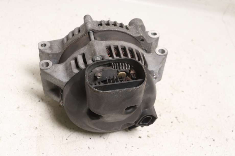 Dynamo til BMW 5-Serie 2010-2017 (F10/F11) (F10/F11) (BMW|12 31 7 606 628|)
