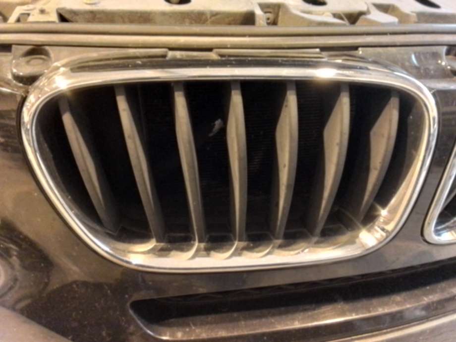 Grill høyre til BMW X3 2010-2017 (F25) (F25) (BMW|51 11 7 210 726|)