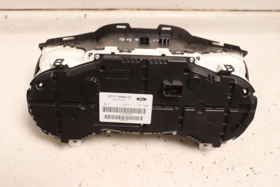 Instrumentpanel til Ford Transit Connect 2013-2018 Type II, Fase 1  (FORD|2550351|)
