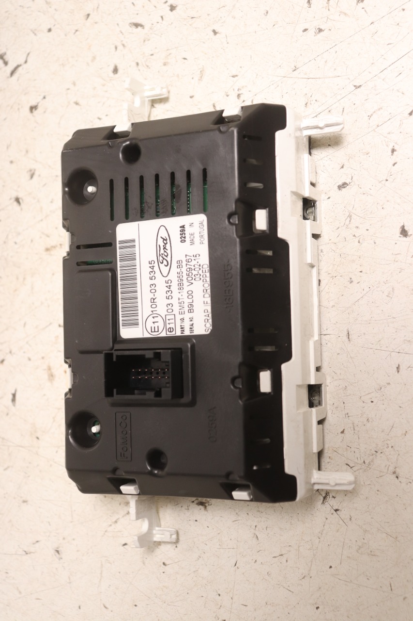 Multimedia display (MCU - Media Controller Unit) til Ford Transit Connect 2013-2018 Type II, Fase 1 (FORD|2014481|)