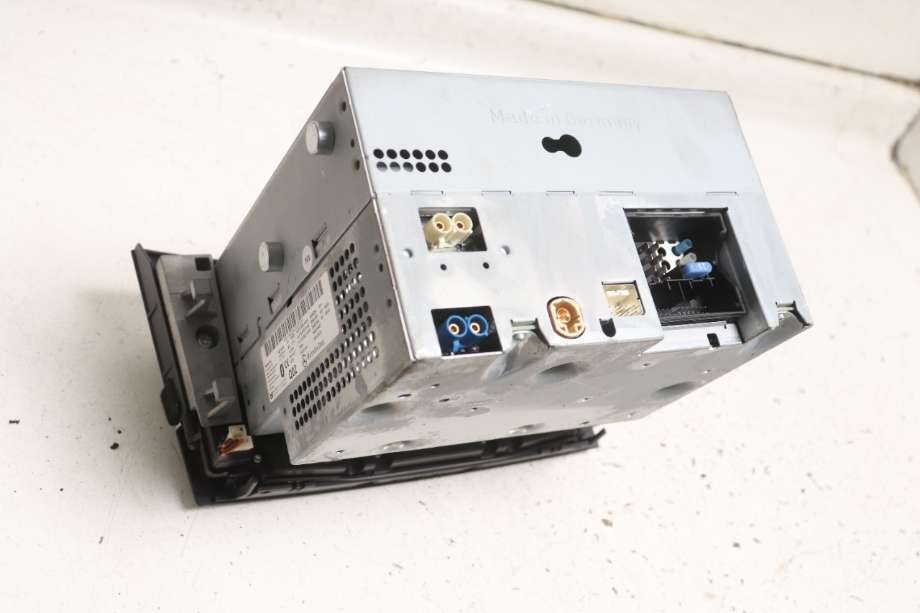 Bilstereo til Mercedes E-Klasse 2009-2013 (Fase 1) (W212) (W212) (MERCEDES|A 212 900 70 05|)
