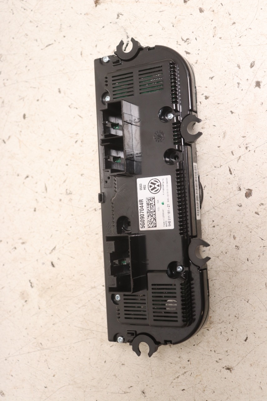 Varmeapparat betjening til VW Golf VII 2012-2017 (Fase 1)  (VOLKSWAGEN|5G0 907 044 BD|)