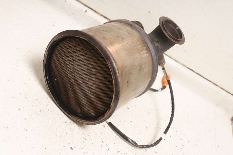 Partikkelfilter til VW Golf VII 2012-2017 (Fase 1)  (VOLKSWAGEN|04L 131 673 CX|)