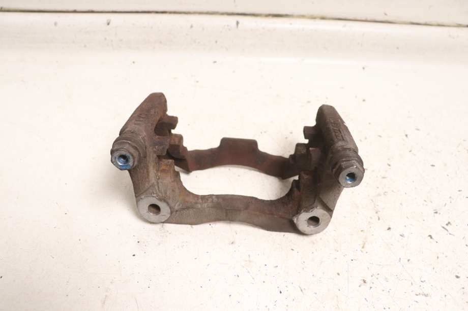Bremsecaliper brakett til BMW 2-Serie 2014-2021 (F22/F23) (F22/F23) (BMW|34 11 6 867 312|)