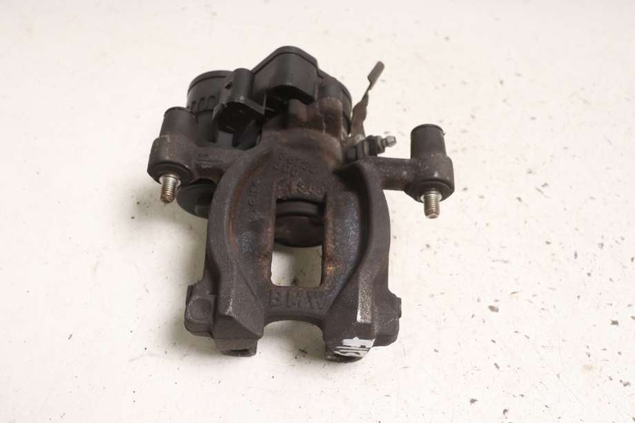 Bremsecaliper høyre bak til BMW 2-Serie 2014-2021 (F22/F23) (F22/F23) (BMW|34 20 6 883 034|)